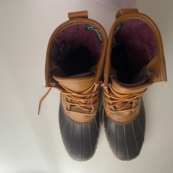 L.L. Bean Women's 8"Gore-Tex/Thinsulate Bean Boot in tan/brown, size 8 - Picture 9 of 15